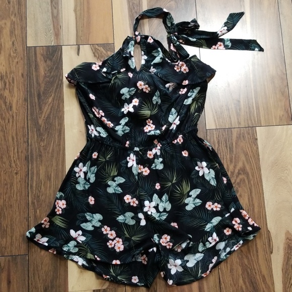 Aeropostale Other - Floral halter romper